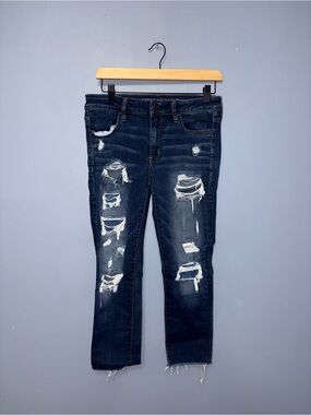American Eagle • Distressed Jeans